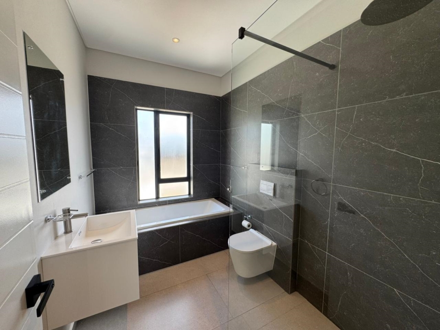 4 Bedroom Property for Sale in Sandown Western Cape